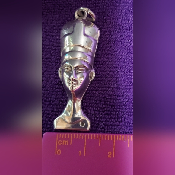 Vintage Egyptian Queen - Picture 6 of 8